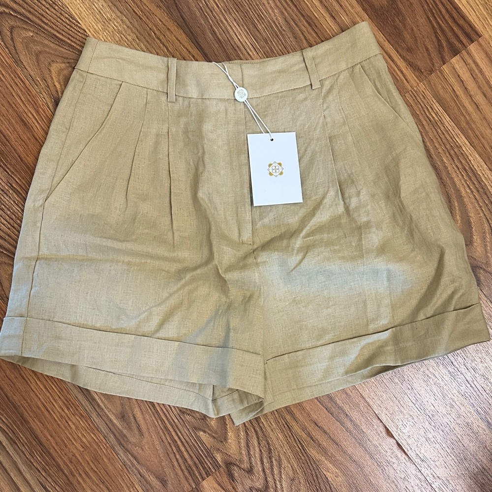 WAYF Tan Women's Shorts
